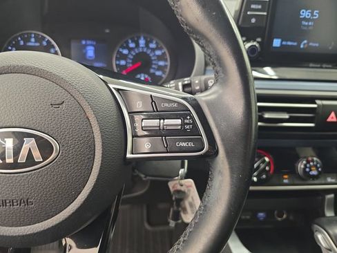 Used 2021 Kia Seltos S AWD/4WD image 30