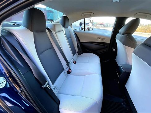 Certified 2022 Toyota Corolla LE image 19