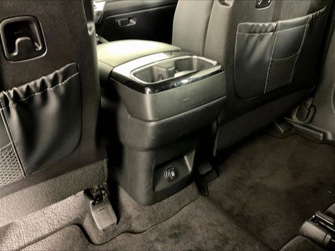 Used 2025 Kia Telluride S AWD/4WD image 10