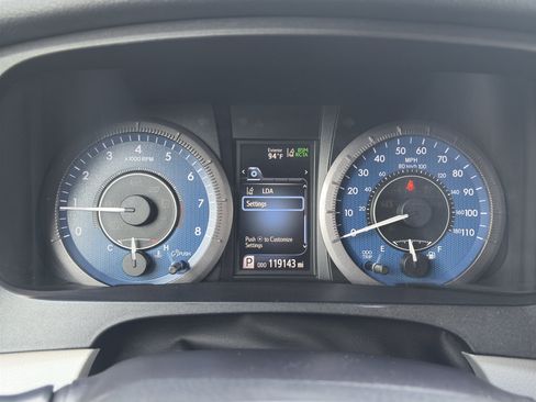 Used 2020 Toyota Sienna LE w/ LE Preferred Package FWD image 23