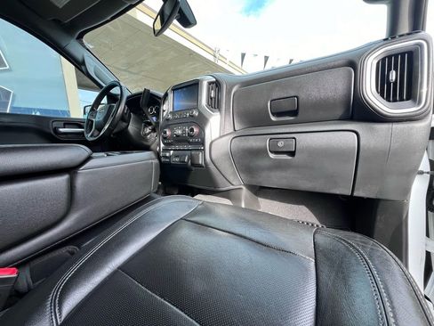 Used 2020 Chevrolet Silverado 1500 LTZ image 13