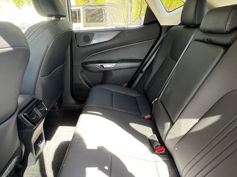 Used 2023 Lexus NX 250 FWD image 31