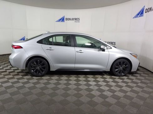 Used 2024 Toyota Corolla SE image 8