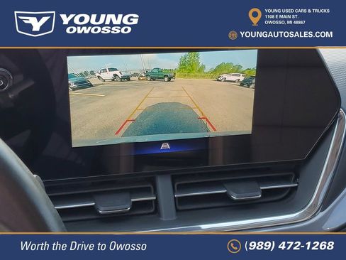 Used 2025 Chevrolet Trax ACTIV w/ Sunroof Package FWD image 18