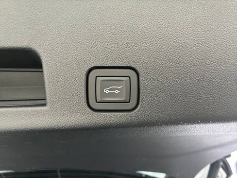 Used 2026 Buick Enclave Sport Touring AWD/4WD image 7