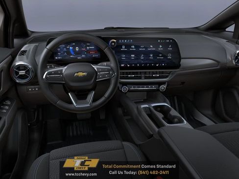 New 2026 Chevrolet Equinox EV LT w/ Comfort Package image 5