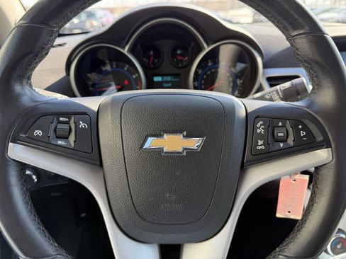 Used 2016 Chevrolet Cruze LT image 20
