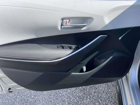 Used 2025 Toyota Corolla SE image 10