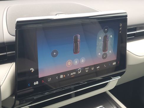 New 2026 Lincoln Nautilus Reserve w/ Jet Appearance Package AWD/4WD image 25