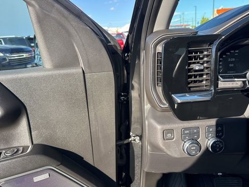 Used 2023 GMC Sierra 1500 SLT w/ SLT Premium Plus Package image 20