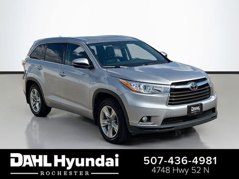 Used 2016 Toyota Highlander Limited Platinum AWD/4WD image 1