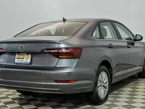 Used 2019 Volkswagen Jetta S w/ Driver Assistance Package FWD image 8