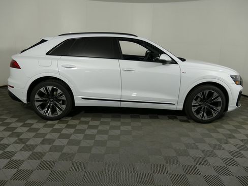 New 2026 Audi Q8 Premium Plus image 2