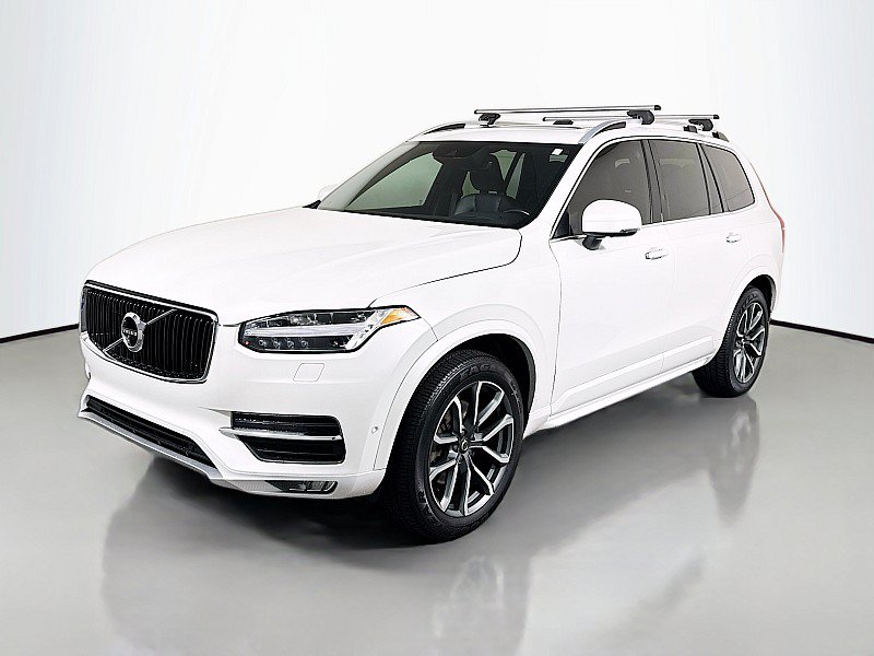 Used 2018 Volvo XC90 T6 Momentum w/ Convenience Package AWD/4WD image 3