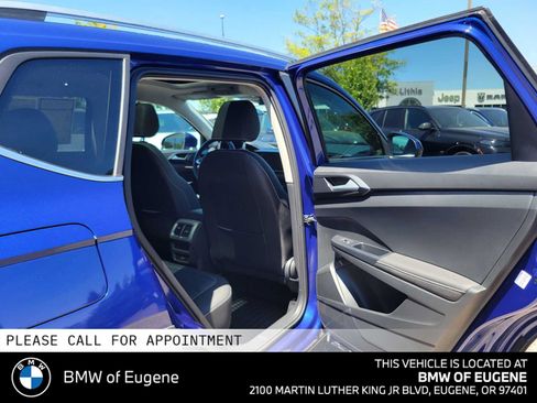 Used 2024 Volkswagen Taos SEL AWD/4WD image 14