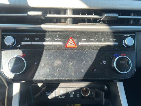 Used 2025 Hyundai Tucson SEL AWD/4WD image 19