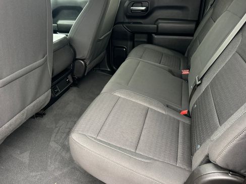 Used 2022 Chevrolet Silverado 1500 Custom image 12