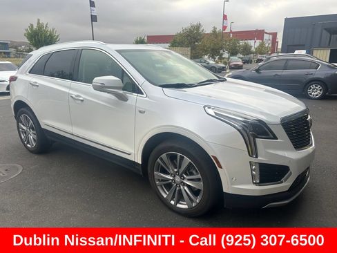Used 2024 Cadillac XT5 Premium Luxury w/ Technology Package AWD/4WD image 1