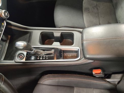 Used 2021 Nissan Sentra SR FWD image 26