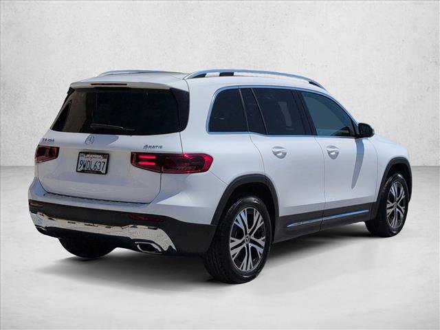 Certified 2026 Mercedes-Benz GLB 250 4MATIC image 5