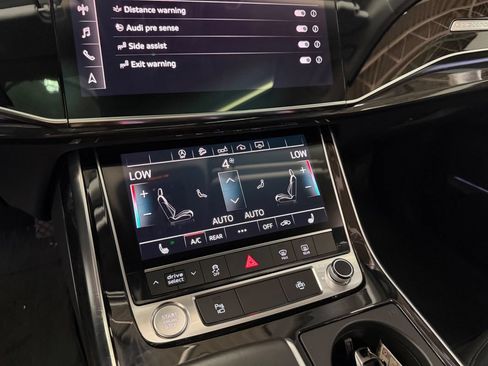 Used 2020 Audi Q7 3.0T Premium Plus AWD/4WD image 29