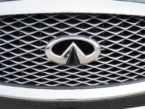 Used 2023 INFINITI QX80 Sensory w/ All-Season Package AWD/4WD image 90