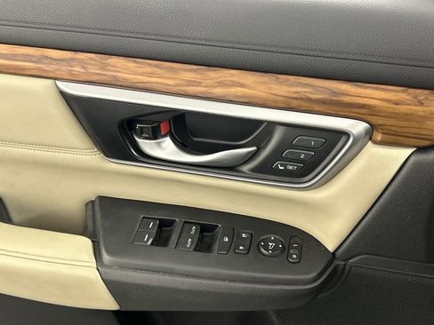Used 2021 Honda CR-V Touring image 19