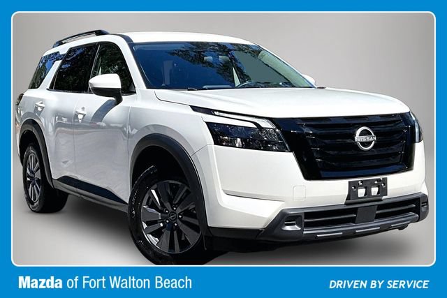 Used 2024 Nissan Pathfinder SV AWD/4WD image 1