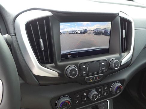 Certified 2022 GMC Terrain SLT w/ LPO, Floor Liner Package image 15