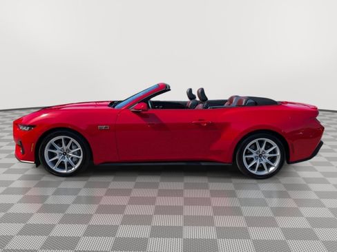 Used 2025 Ford Mustang GT Premium RWD image 2