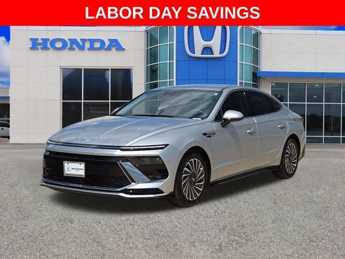 Used 2025 Hyundai Sonata SEL FWD image 7