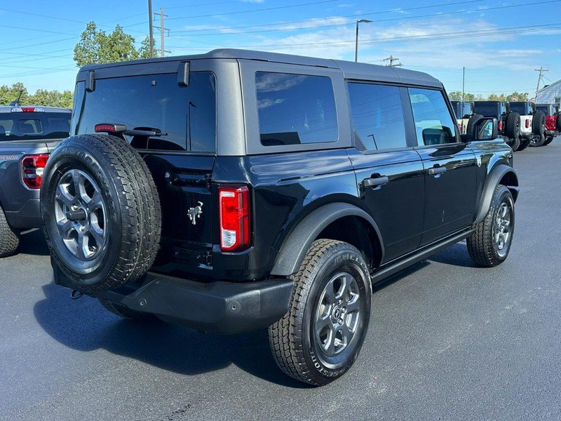 Used 2025 Ford Bronco Big Bend AWD/4WD image 3