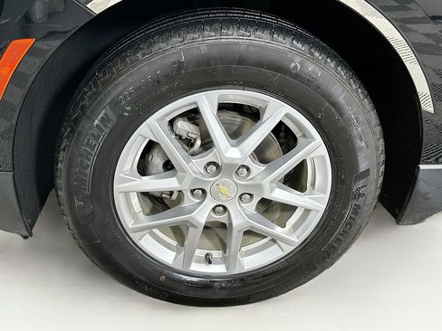 Used 2023 Chevrolet Equinox LS FWD image 24