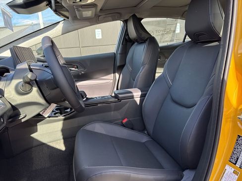 New 2026 Toyota Prius Plug-In Hybrid image 9