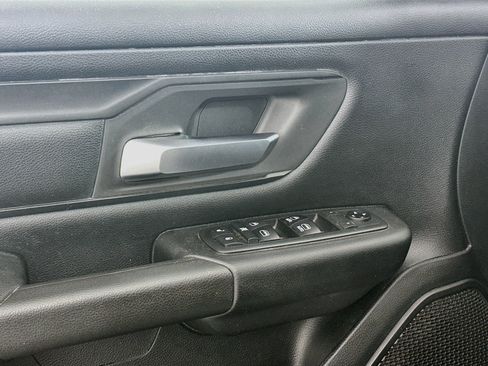 Used 2019 RAM 1500 Tradesman AWD/4WD image 15