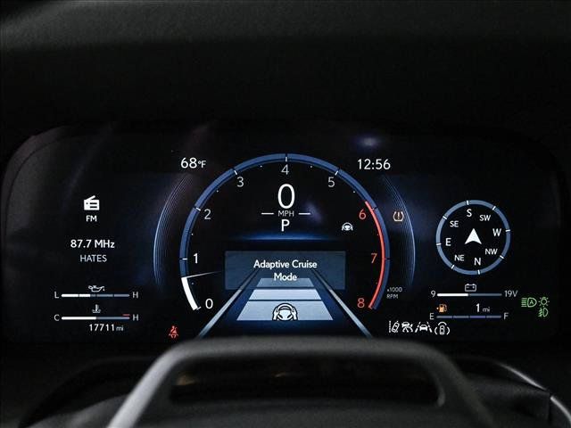 Used 2024 Lexus GX 550 w/ Accessory Package (Z1) AWD/4WD image 11