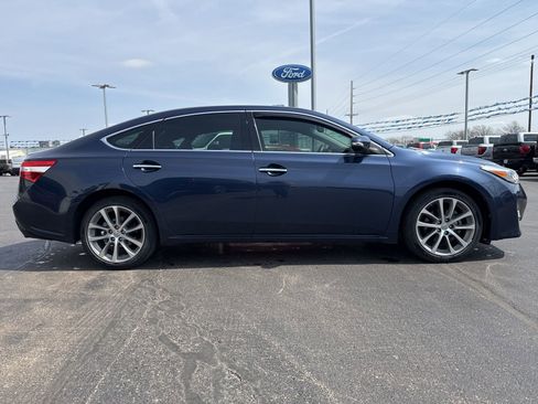 Used 2015 Toyota Avalon XLE Touring image 4