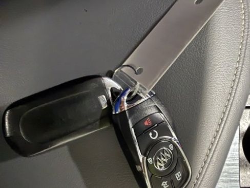 Used 2019 Buick Enclave Premium image 45