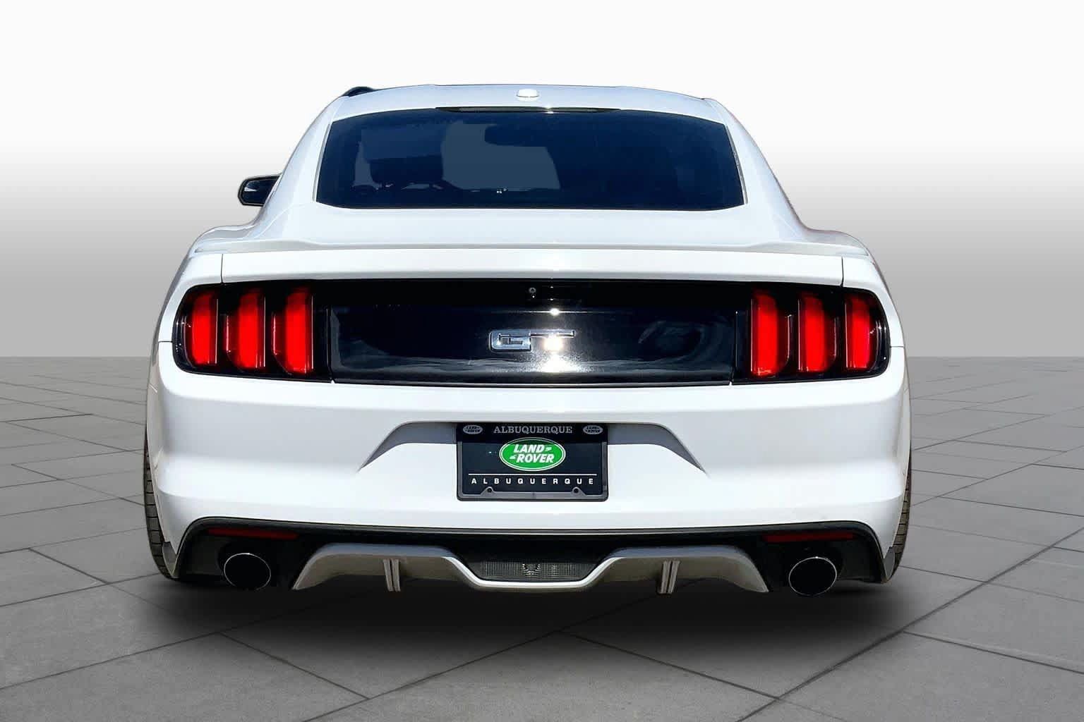 Used 2015 Ford Mustang GT Premium RWD image 5