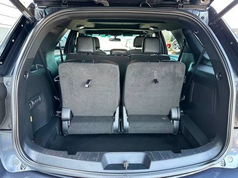 Used 2017 Ford Explorer Sport w/ Equipment Group 401A AWD/4WD image 5