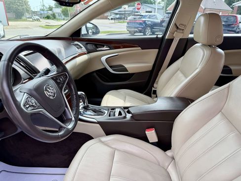 Used 2016 Buick Regal Premium FWD image 10