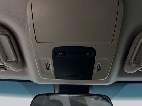 Used 2018 Toyota Camry LE FWD image 21