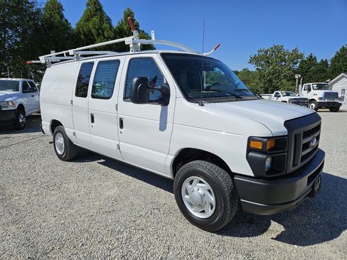 Used 2013 Ford E-150 and Econoline 150 image 7