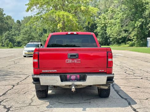 Used 2015 GMC Sierra 1500 SLE w/ SLE Value Package AWD/4WD image 7