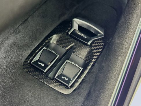 Used 2025 McLaren Artura RWD image 16