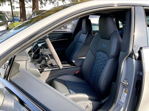 Used 2025 Audi RS 7 Performance image 27