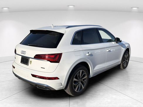 Used 2023 Audi Q5 2.0T Premium Plus w/ Premium Plus Package AWD/4WD image 4