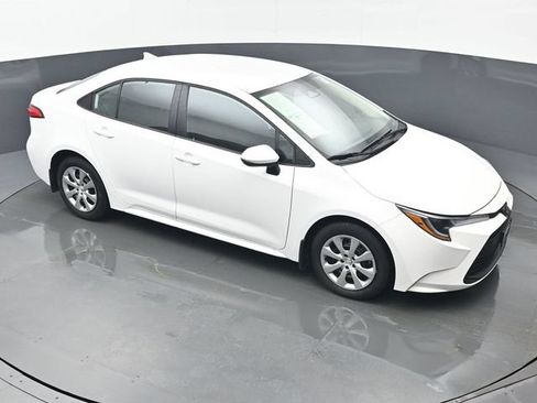 Certified 2026 Toyota Corolla LE FWD image 41
