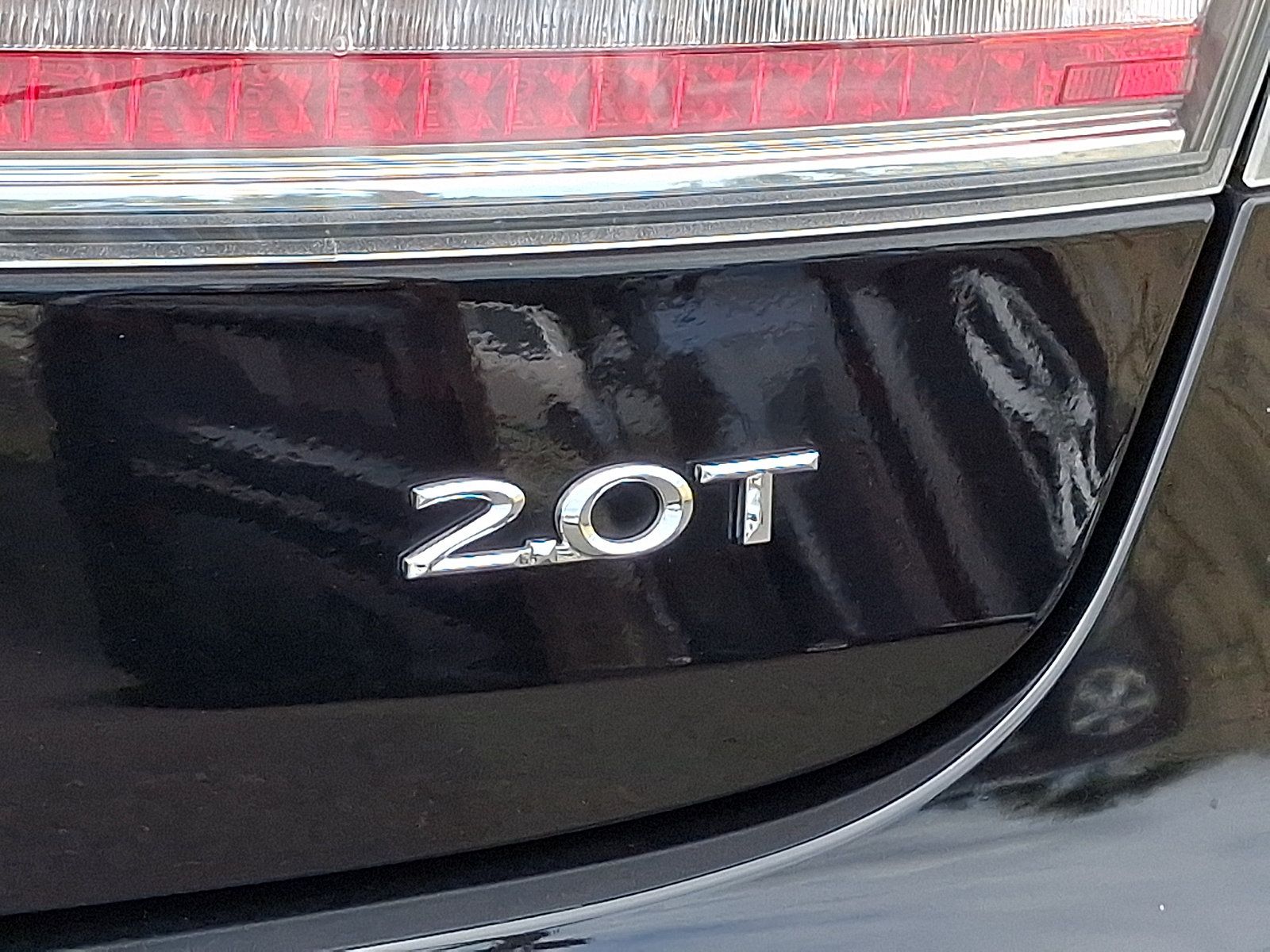 Used 2020 Lincoln MKZ FWD image 30