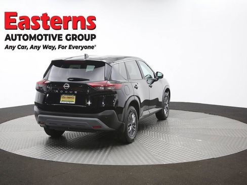 Used 2023 Nissan Rogue S AWD/4WD image 42